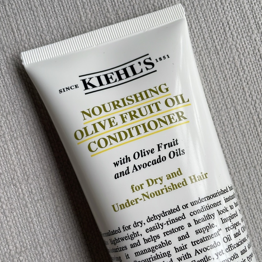 Kiehl's nourishing Olive Fruit Oil Conditioner - Picture 2 of 9